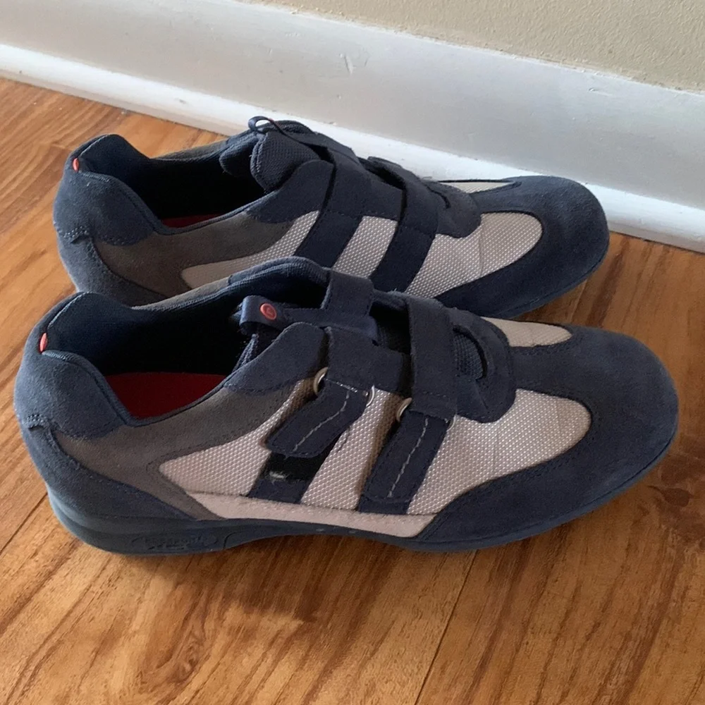 Rockport XCS Sneakers- size 8 (Women’s) - Picture 4 of 7